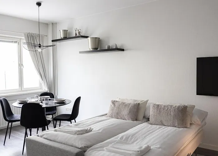 Aurora City Suites